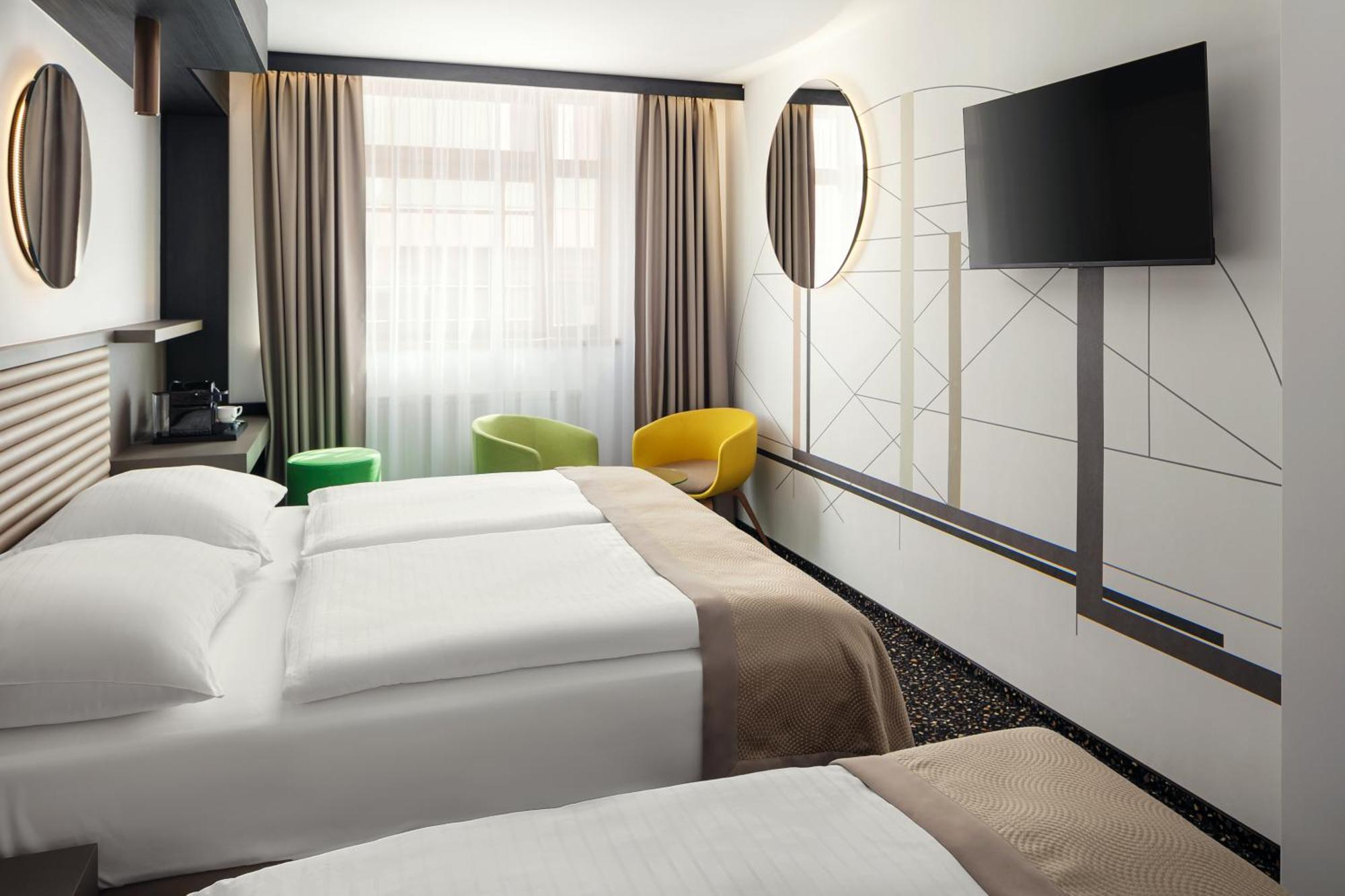 Ea Embassy Prague Hotel Ngoại thất bức ảnh