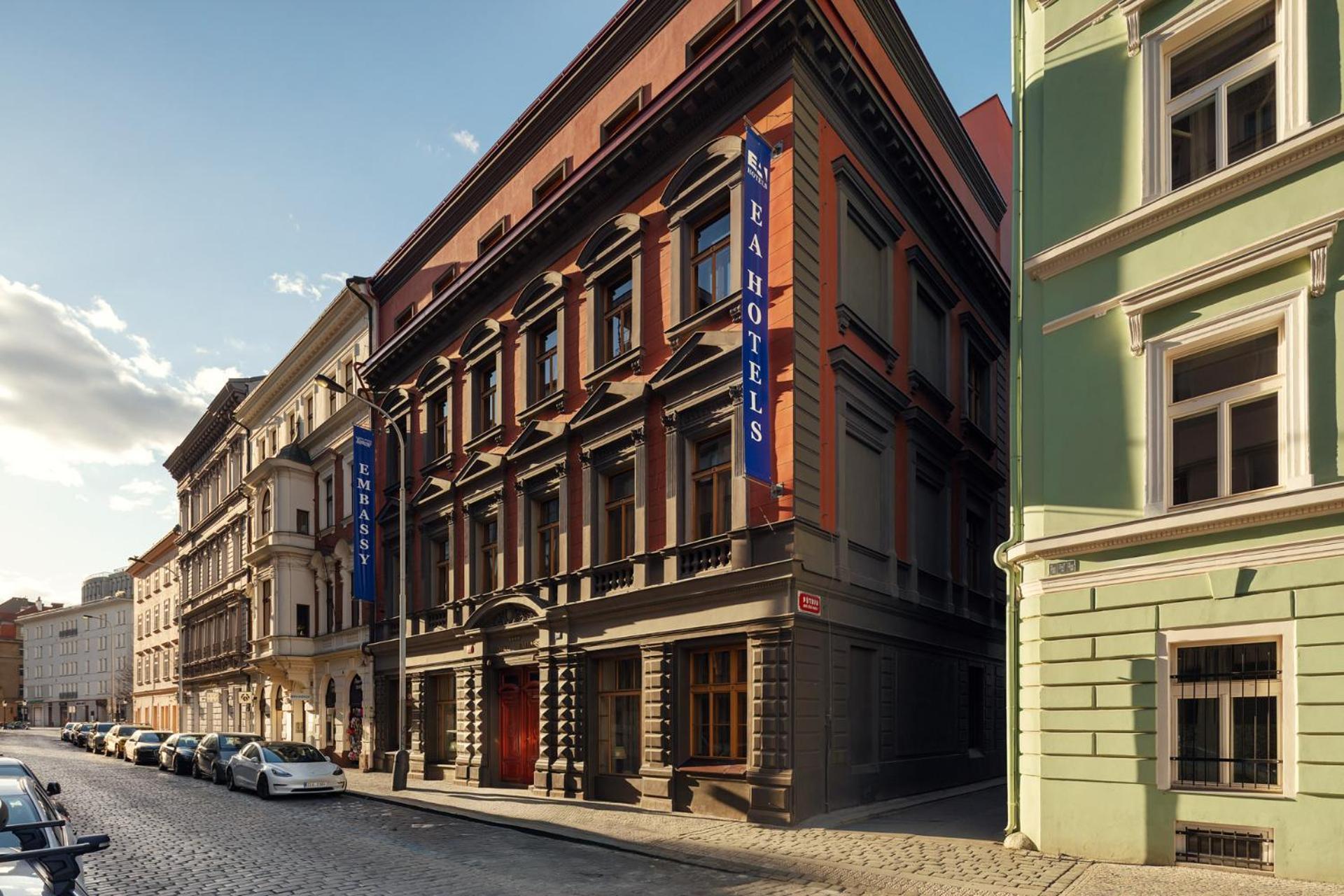 Ea Embassy Prague Hotel Ngoại thất bức ảnh