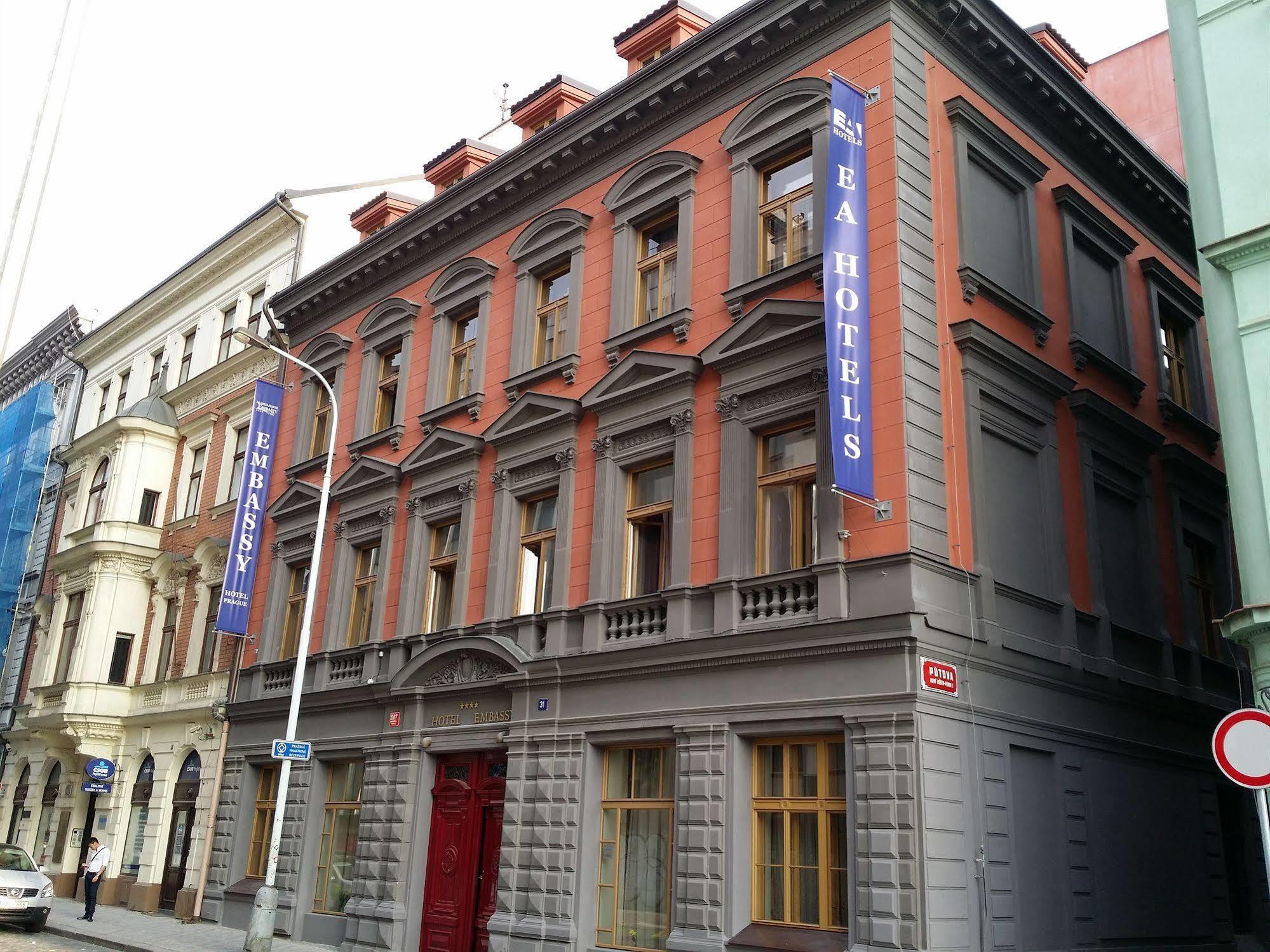 Ea Embassy Prague Hotel Ngoại thất bức ảnh